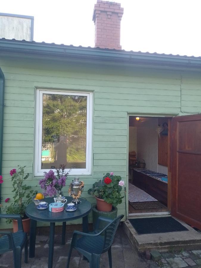 House, Garden & Sauna. Free Parking. Train Stop-200 M. Sea-1 Km. Jūrkalne Eksteriør bilde