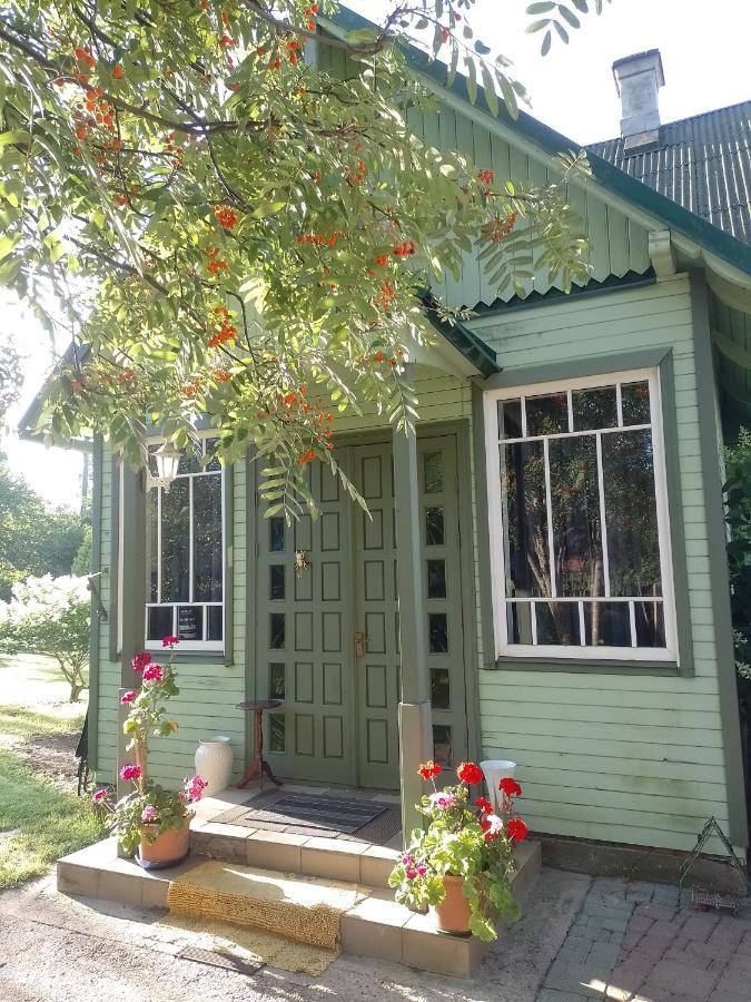 House, Garden & Sauna. Free Parking. Train Stop-200 M. Sea-1 Km. Jūrkalne Eksteriør bilde